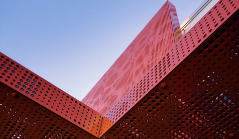 The new front entrance of Auraria Library. Image Source: Auraria Library New aluminum Lawrence Street entrance canopy of the Auraria Library
